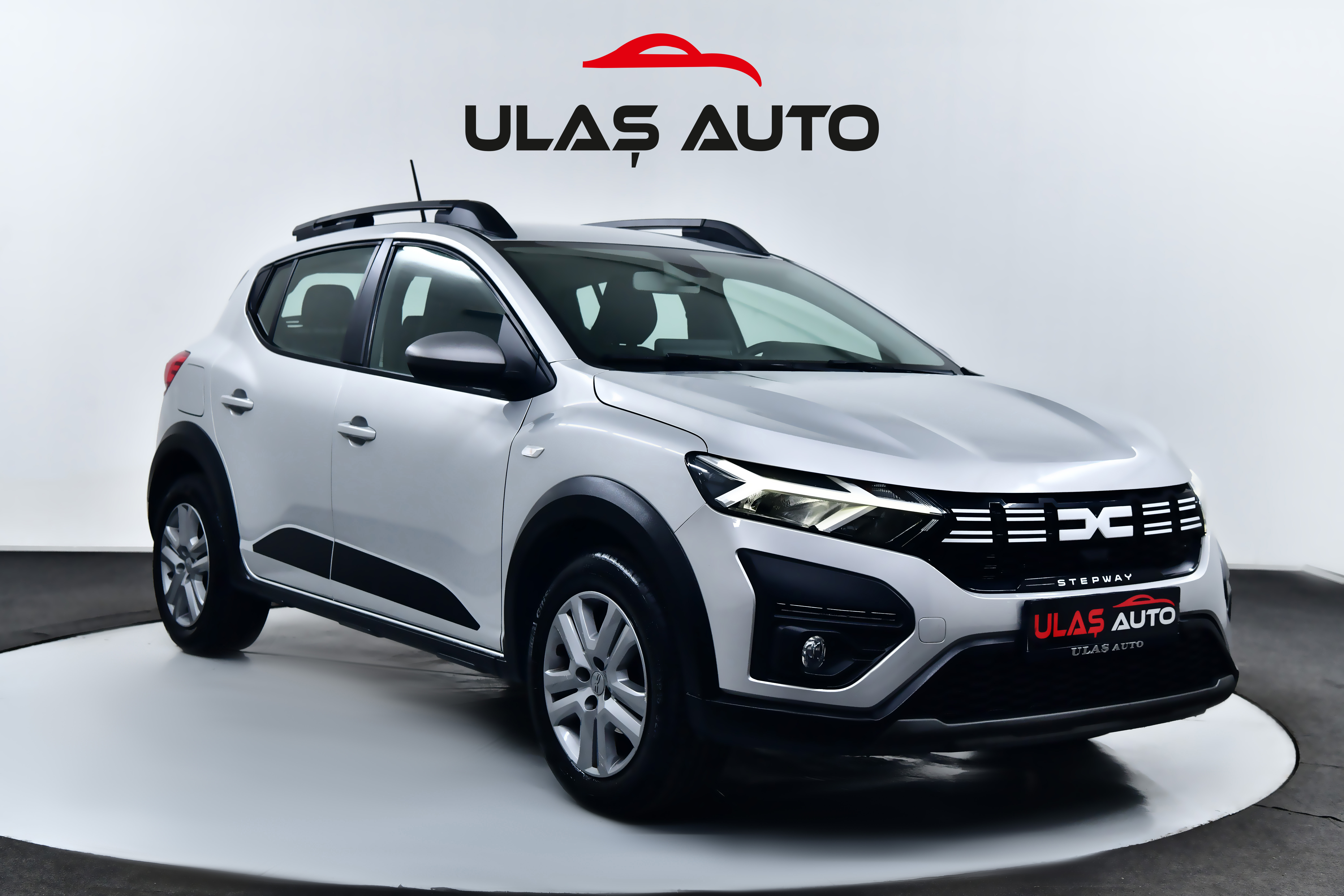ULAŞ AUTO 2023 DACİA SANDERO STEPWAY EXPRESSİON OTOMATİK